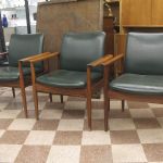574 8039 CHAIRS